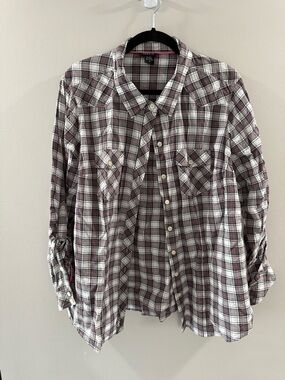 torrid Plaid Button-Down Shirt in White and Burgundy